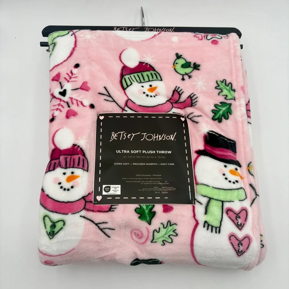 Betsey Johnson‎ Pink Snowman Christmas Ultra Soft Plush Throw Blanket Holiday